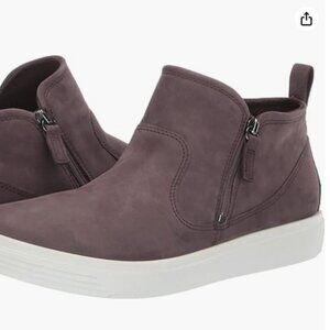 NIB Ecco Womens Soft Classic Booties Shale, sz. 38 (US 7-7.5)